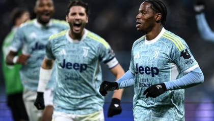 意甲-戴维传射米雷蒂破门 尤文3-0完胜萨索洛