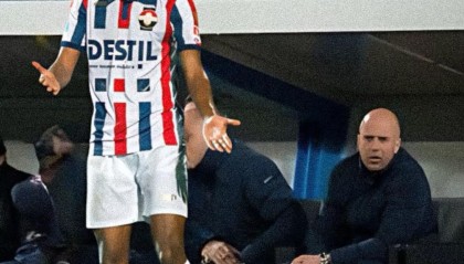 原来你们早认识？伊萨克六年前曾与斯洛特在荷甲交手